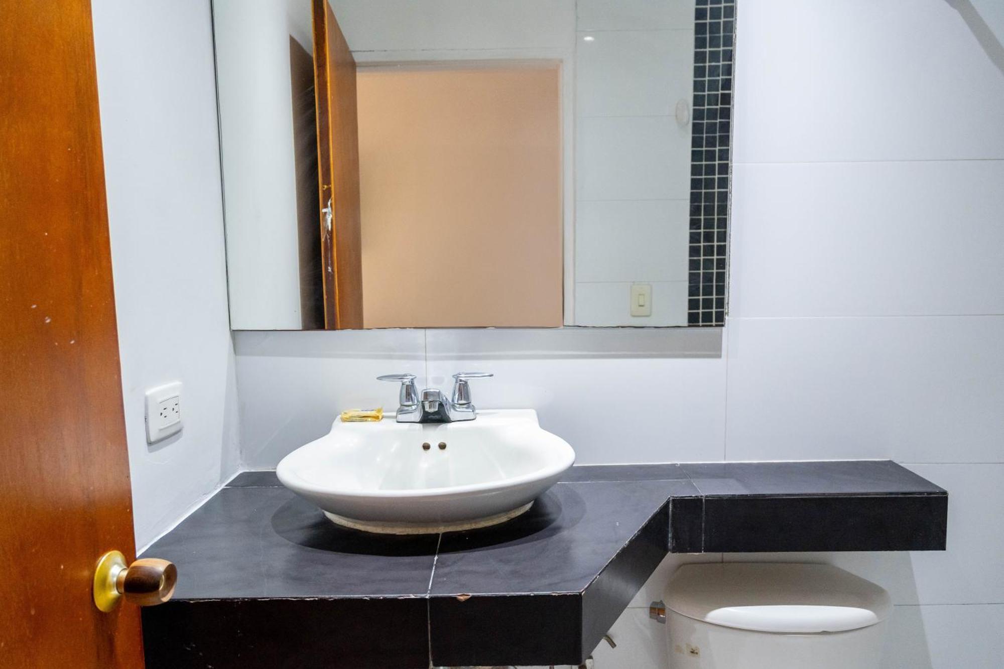 Hotel Veleros Cartagena Ngoại thất bức ảnh