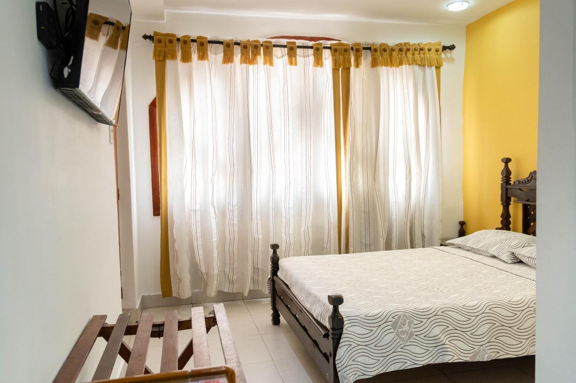 Hotel Veleros Cartagena Ngoại thất bức ảnh