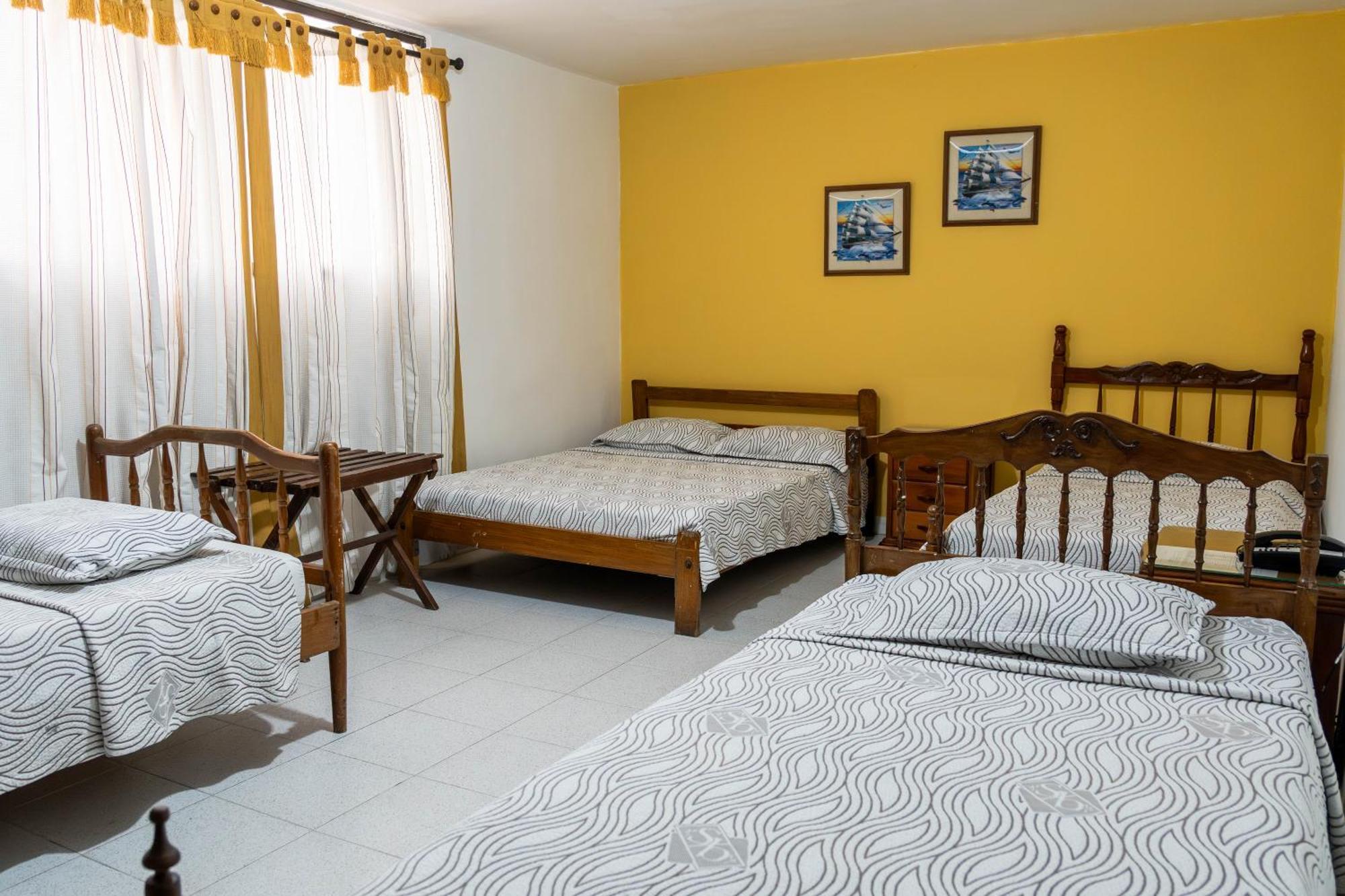 Hotel Veleros Cartagena Ngoại thất bức ảnh